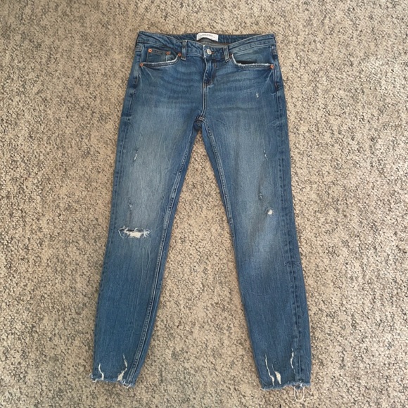 Zara Denim - Zara Mom Fit Jeans US 6